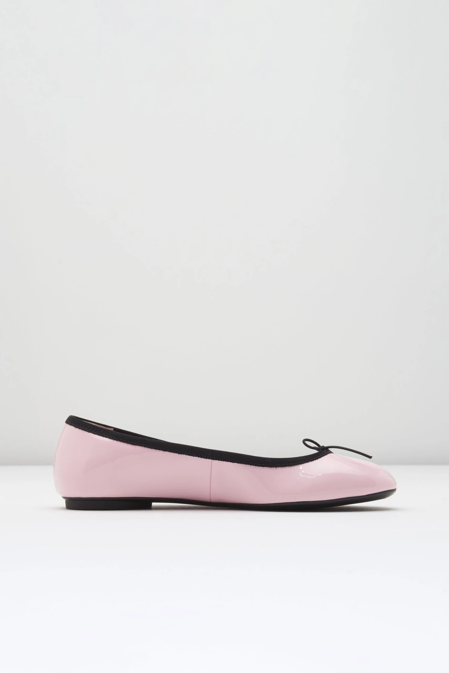 Flash Sale ⭐ BLOCHSTORE-US Ladies Amalthea Ballet Flats Pink Gloss ✨ 3 Flash Sale ⭐ BLOCHSTORE-US Ladies Amalthea Ballet Flats Pink Gloss ✨ - Image 3