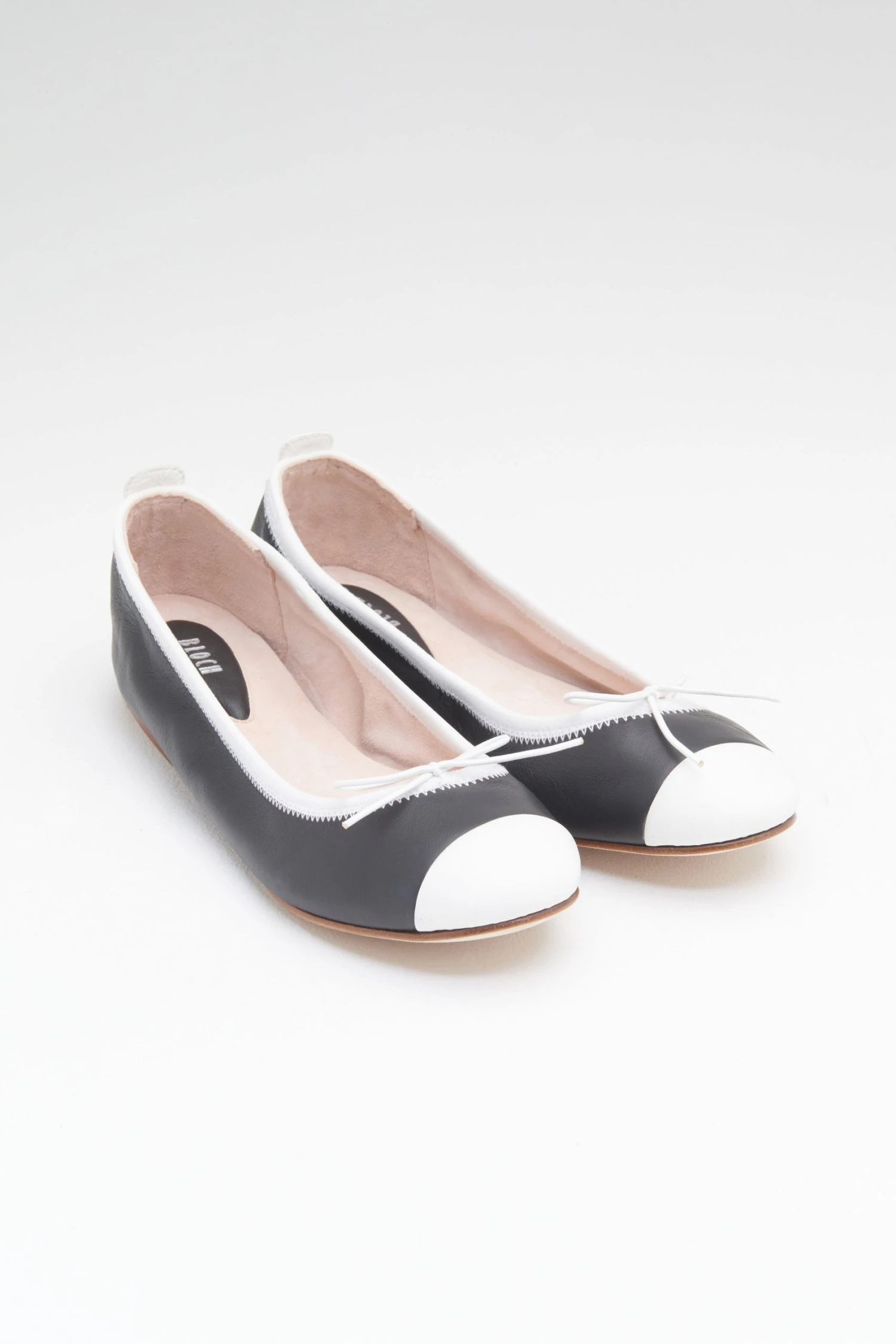 Budget ✔️ BLOCHSTORE-US Ladies Rigel Ballet Flats Black White Leather 🛒 3 Budget ✔️ BLOCHSTORE-US Ladies Rigel Ballet Flats Black White Leather 🛒 - Image 3