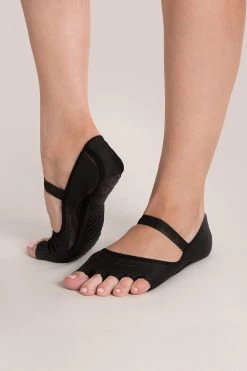 Brand new ❤️ BLOCHSTORE-US Stance Black ⭐